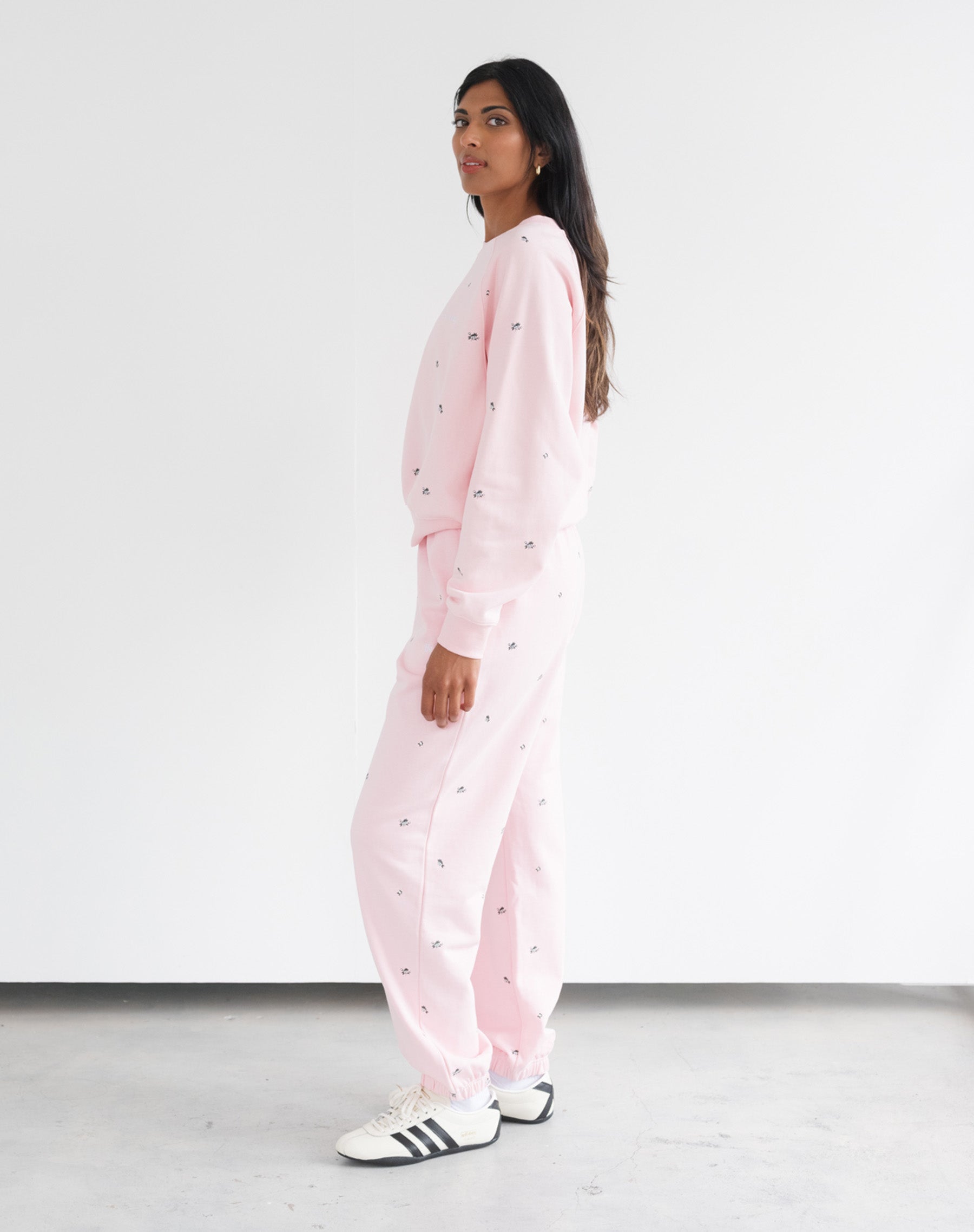 "Be Kind" All Over Floral Perfect Crew