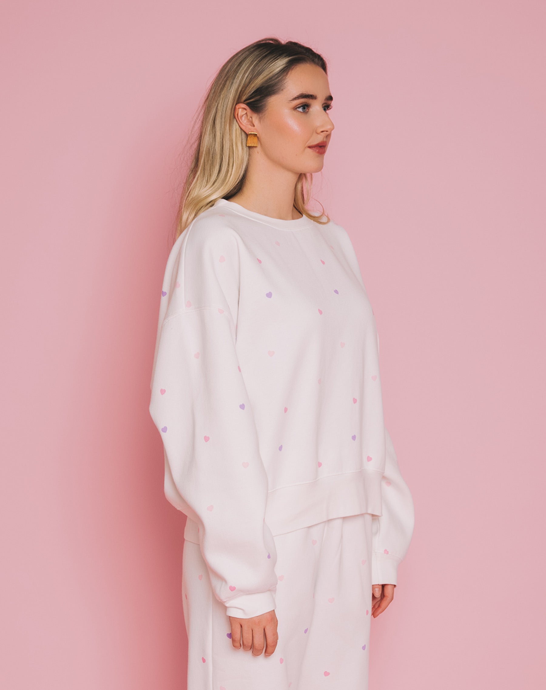 Tiny Heart Girlfriend Crew