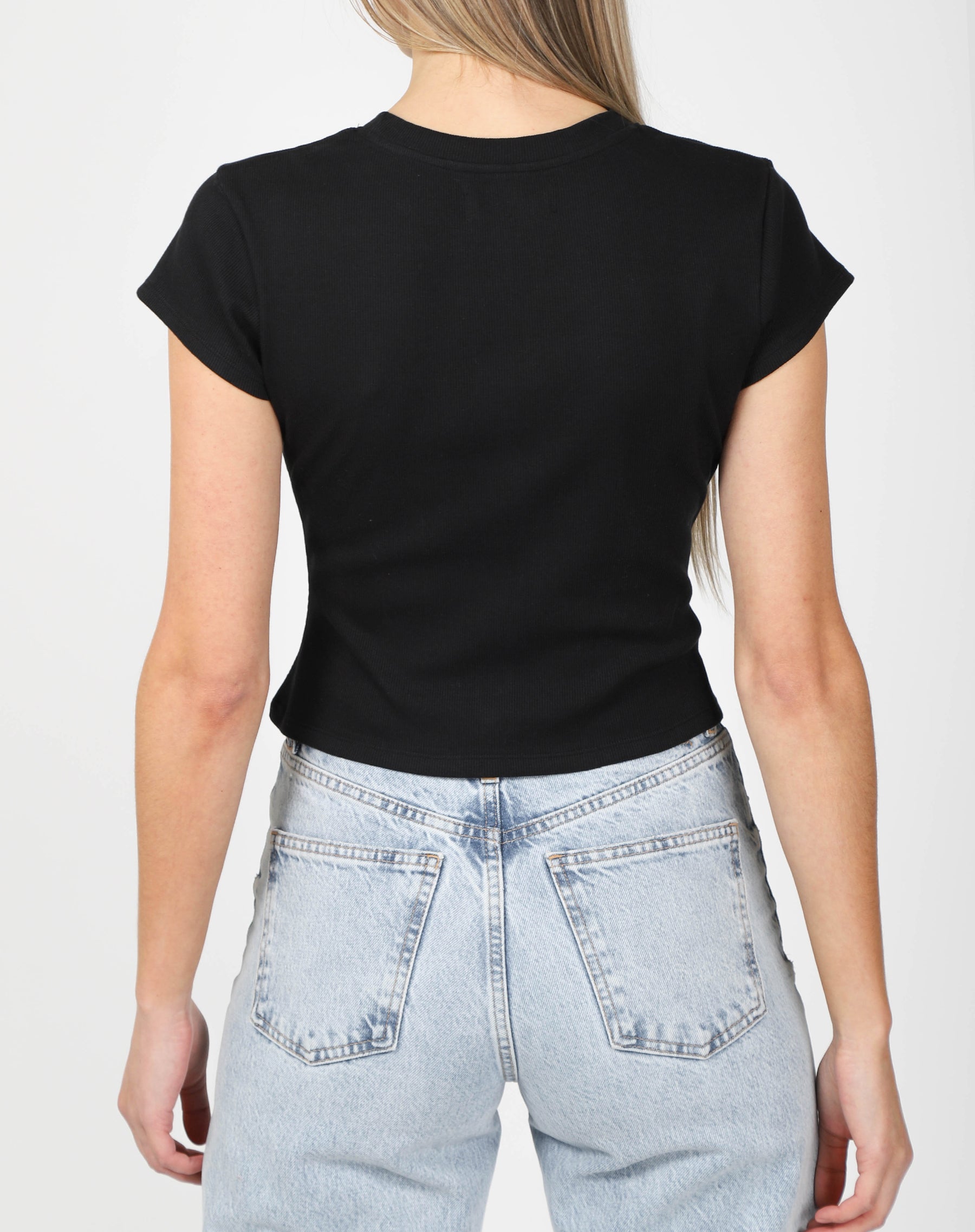 Cropped Ribbed Tee