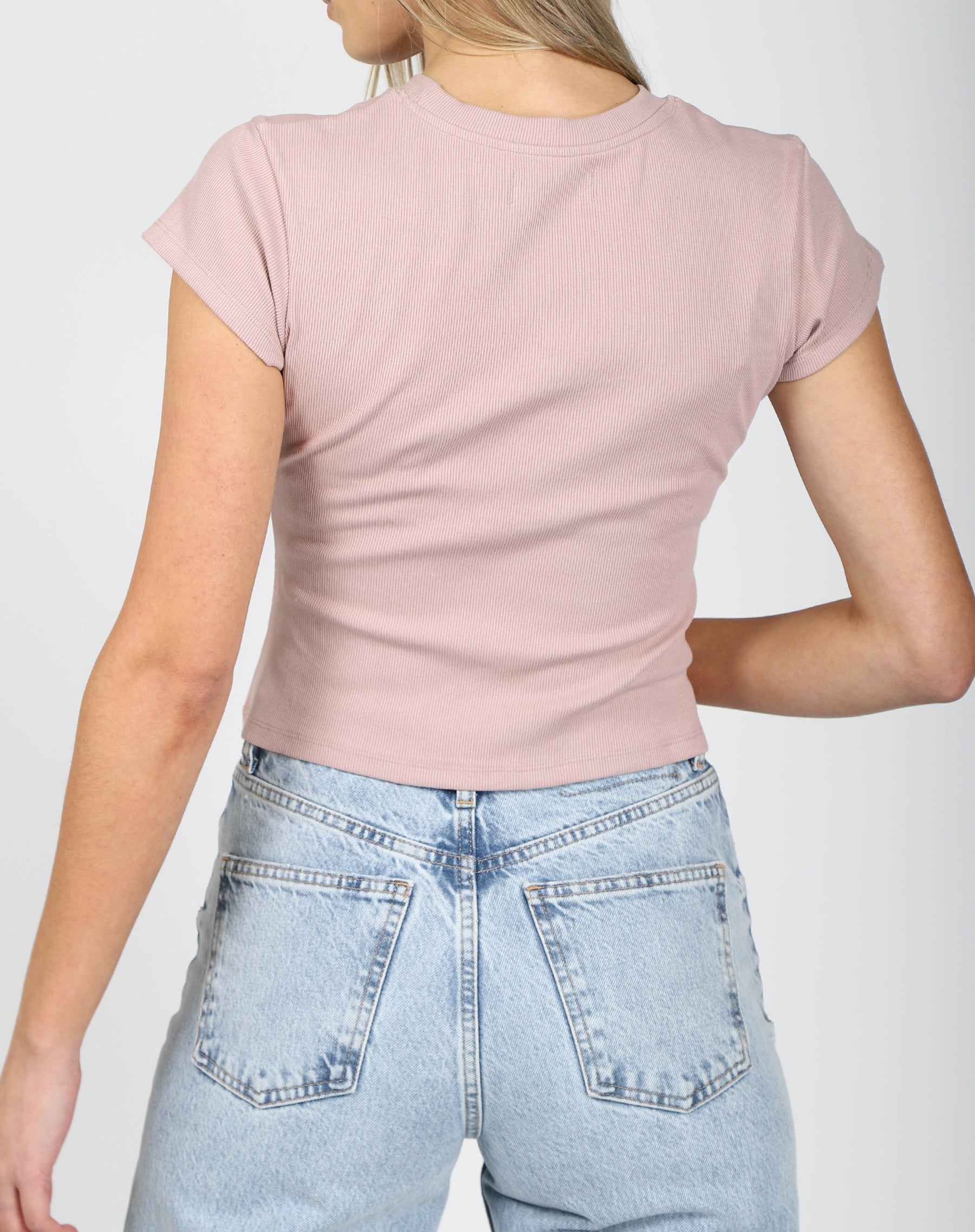 The Cropped Ribbed Tee | Pink Smoke