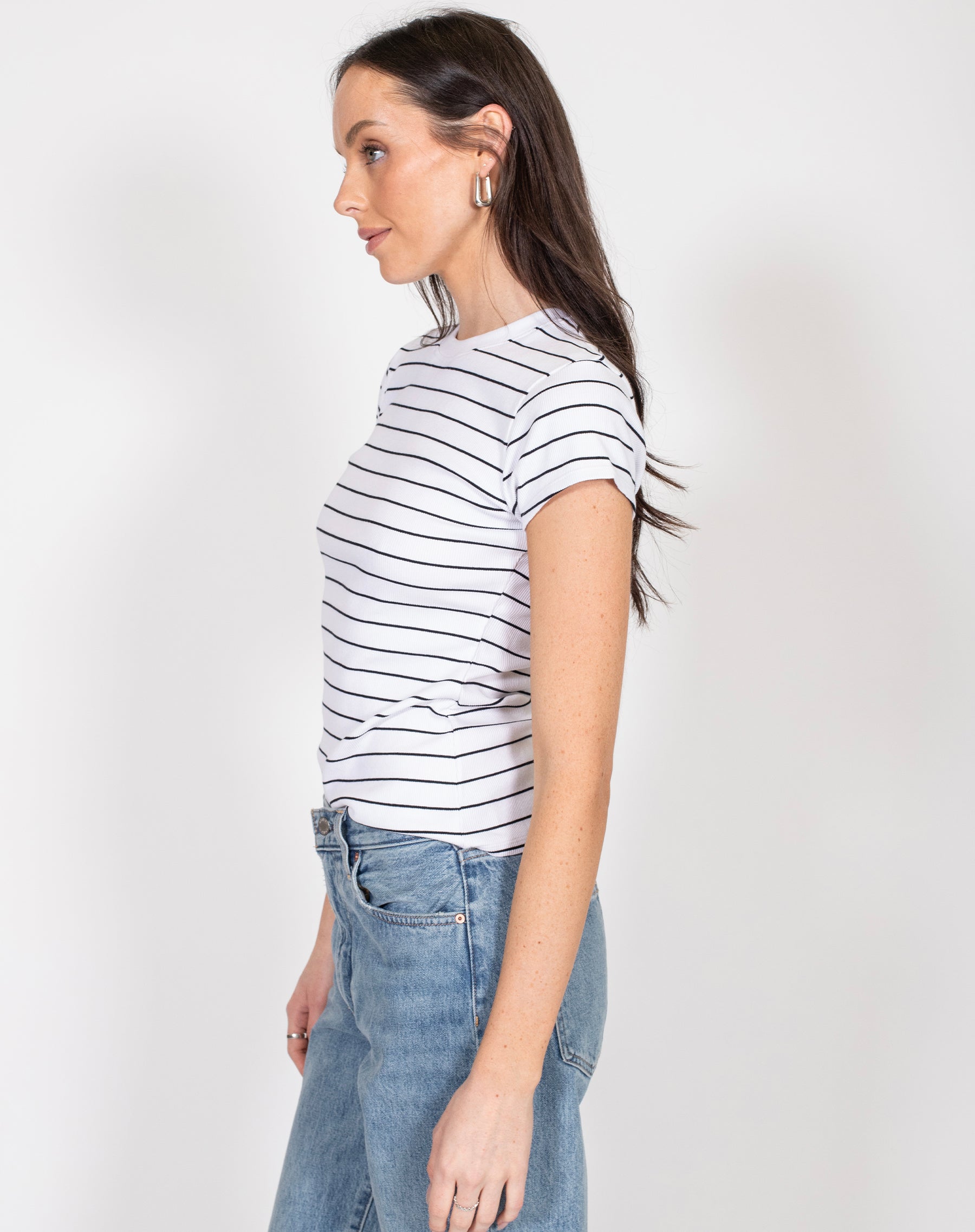 The Ribbed Fitted Tee | Black Stripe