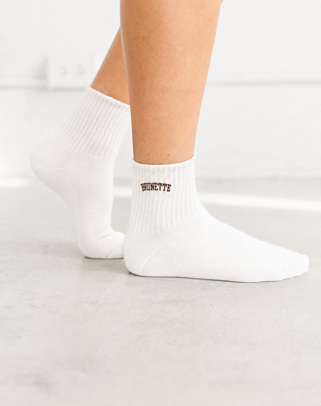 "Brunette" Crew Socks