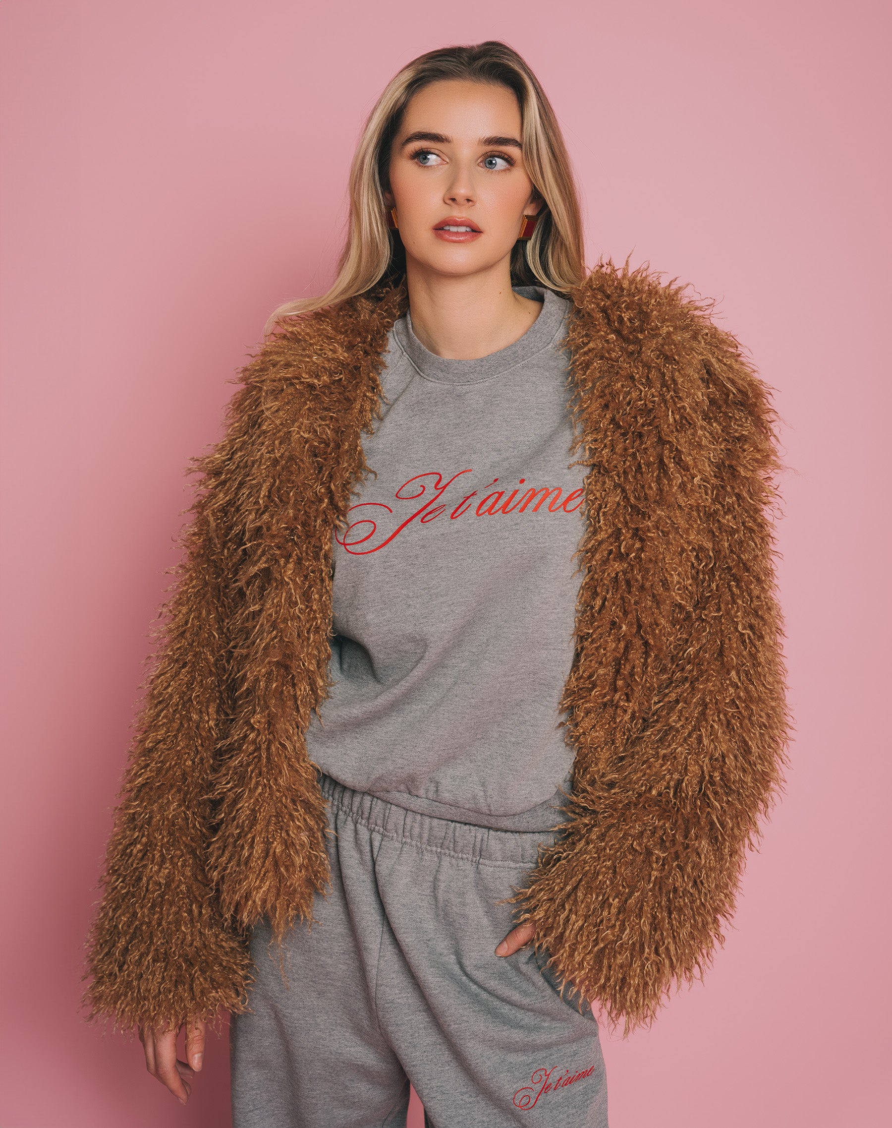 "Je t'aime" Cousin Crew