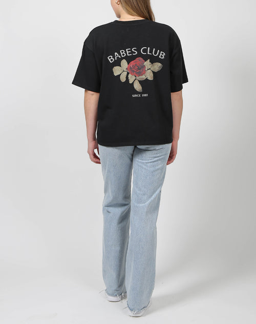 The "BABES CLUB" Boxy Tee | Washed Black