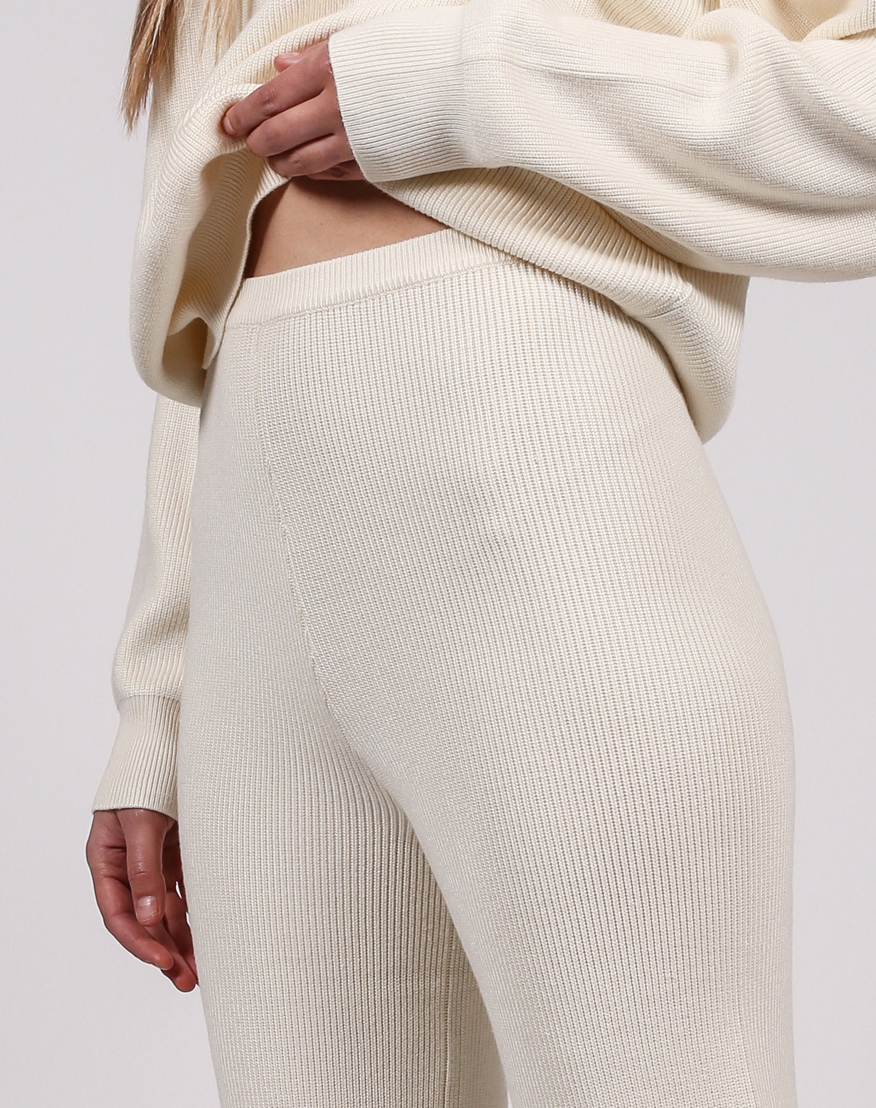 The Ribbed Knit Pant | Cream